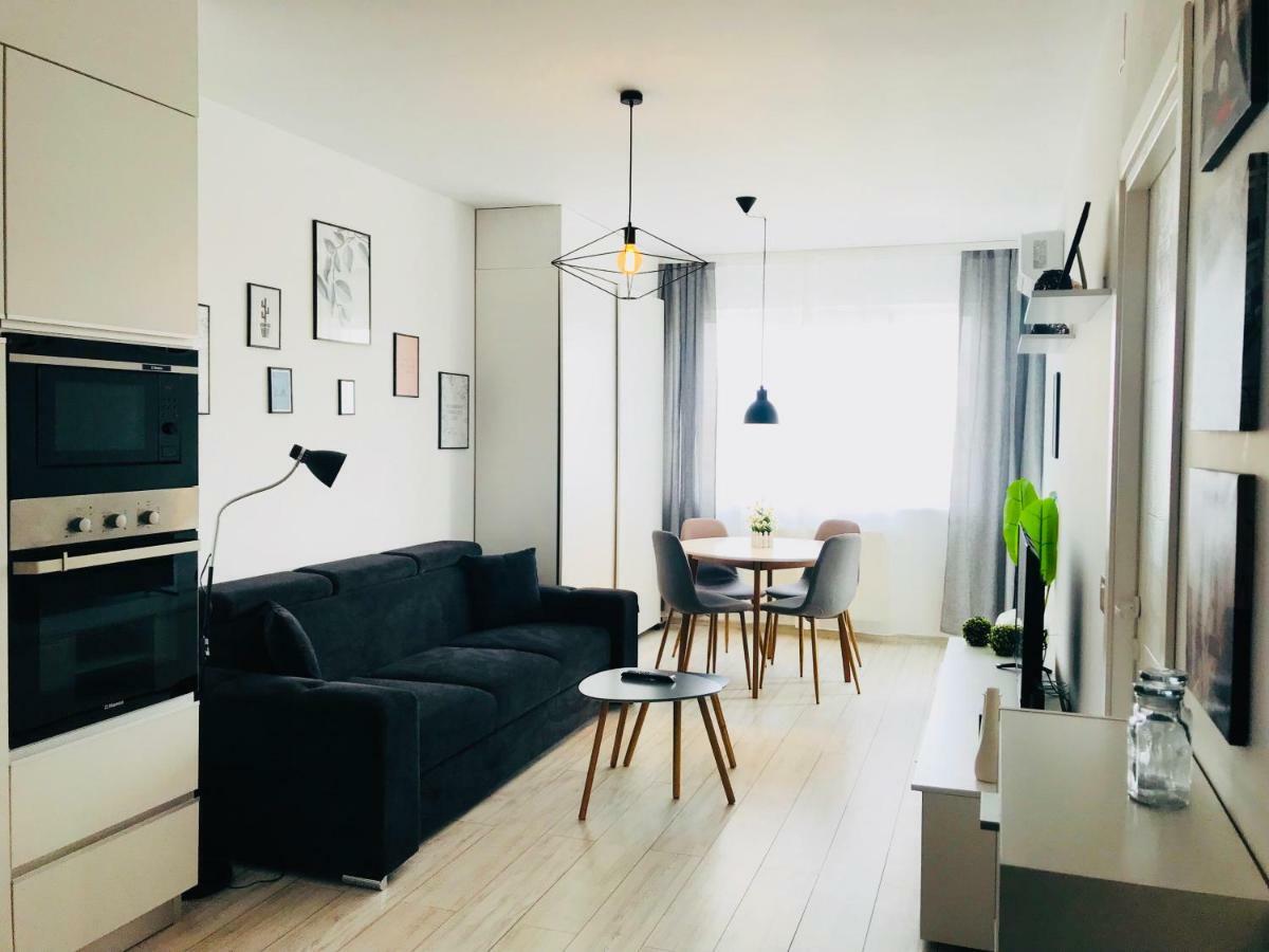 Residence P1 オラデア エクステリア 写真